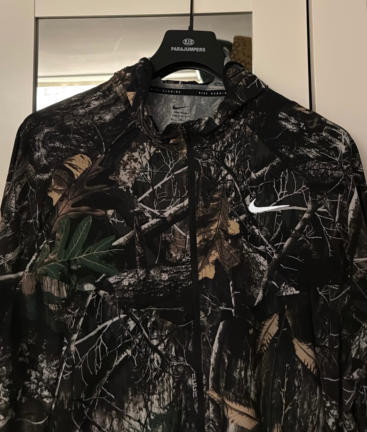 Nike camo jacke