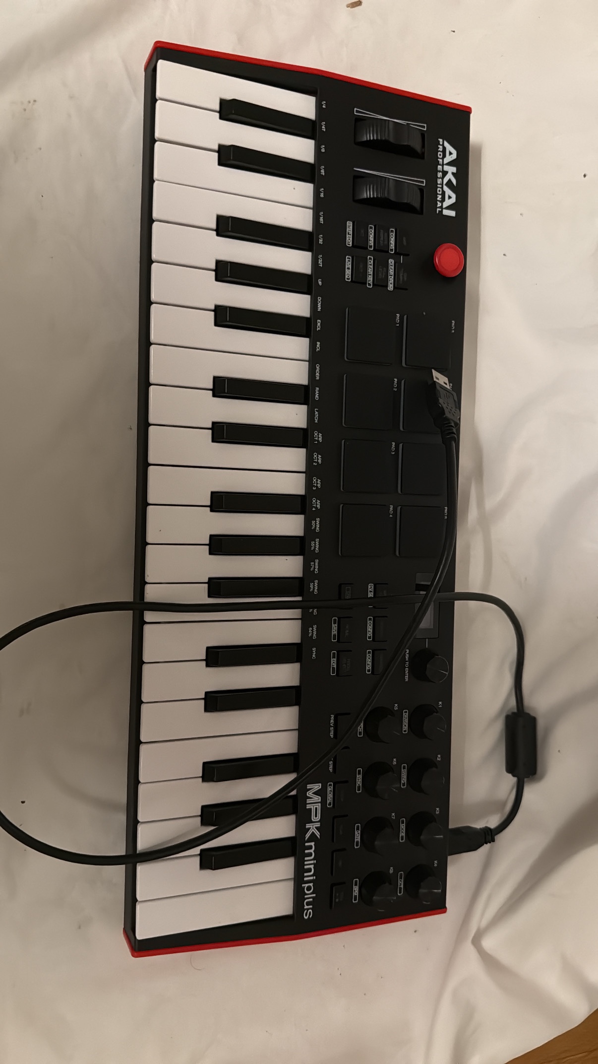 Akai mpk